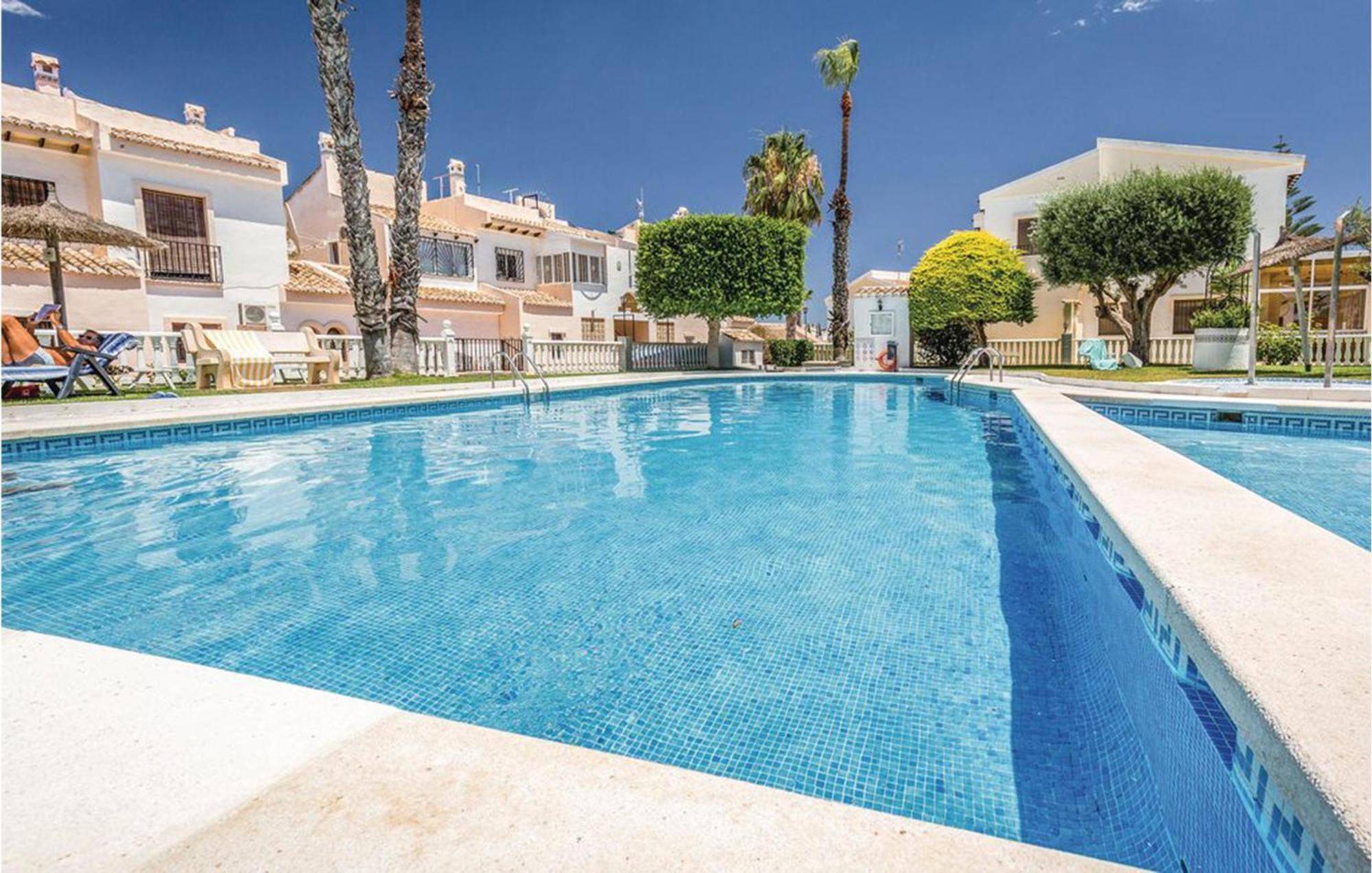 Beautiful Apartment In Quesada Rojales Esterno foto